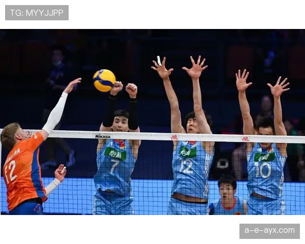 英格兰U19队勇夺欧洲锦标赛冠军，青春风暴闪耀赛场