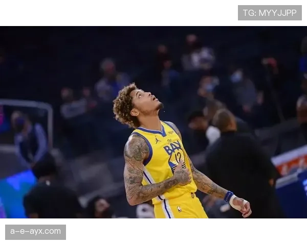 卡瓦尼无球跑动重塑战局：战术价值与赛场影响力的深度解析