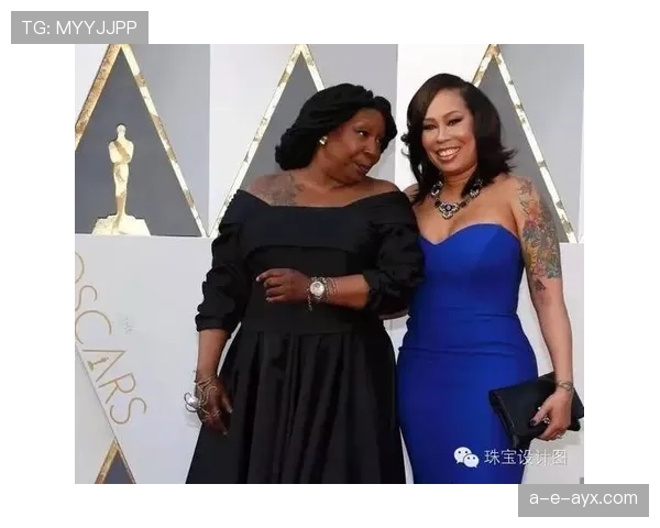 亚历克斯·摩根菜市场随手挑了几样，手上的包能付我一个月房租